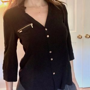 BEBE long sleeve Botton down shirt